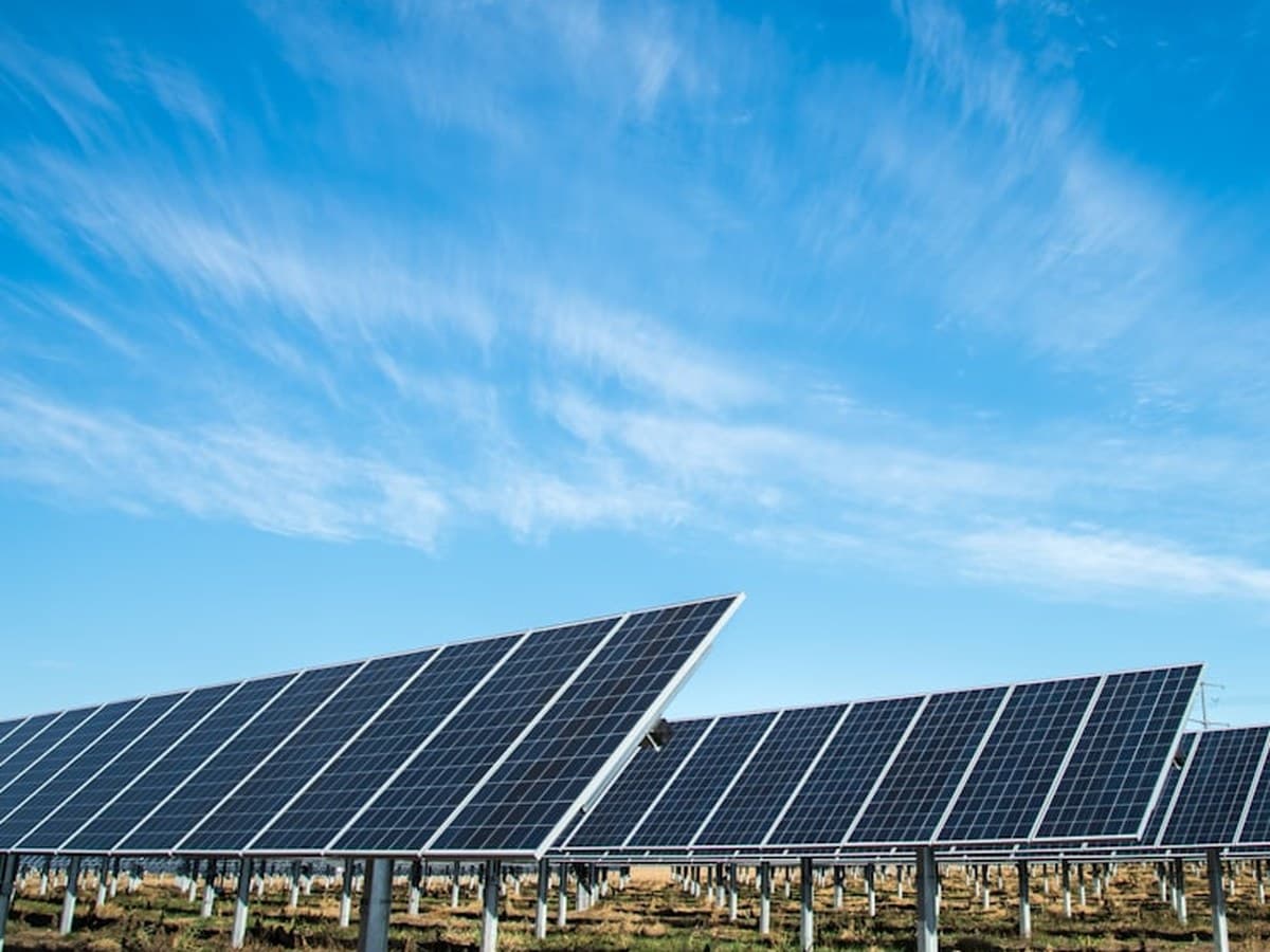 Solar & Clean Energy